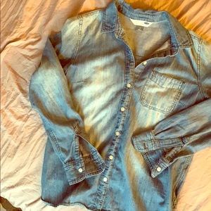 Old Navy Jean button up Women’s medium